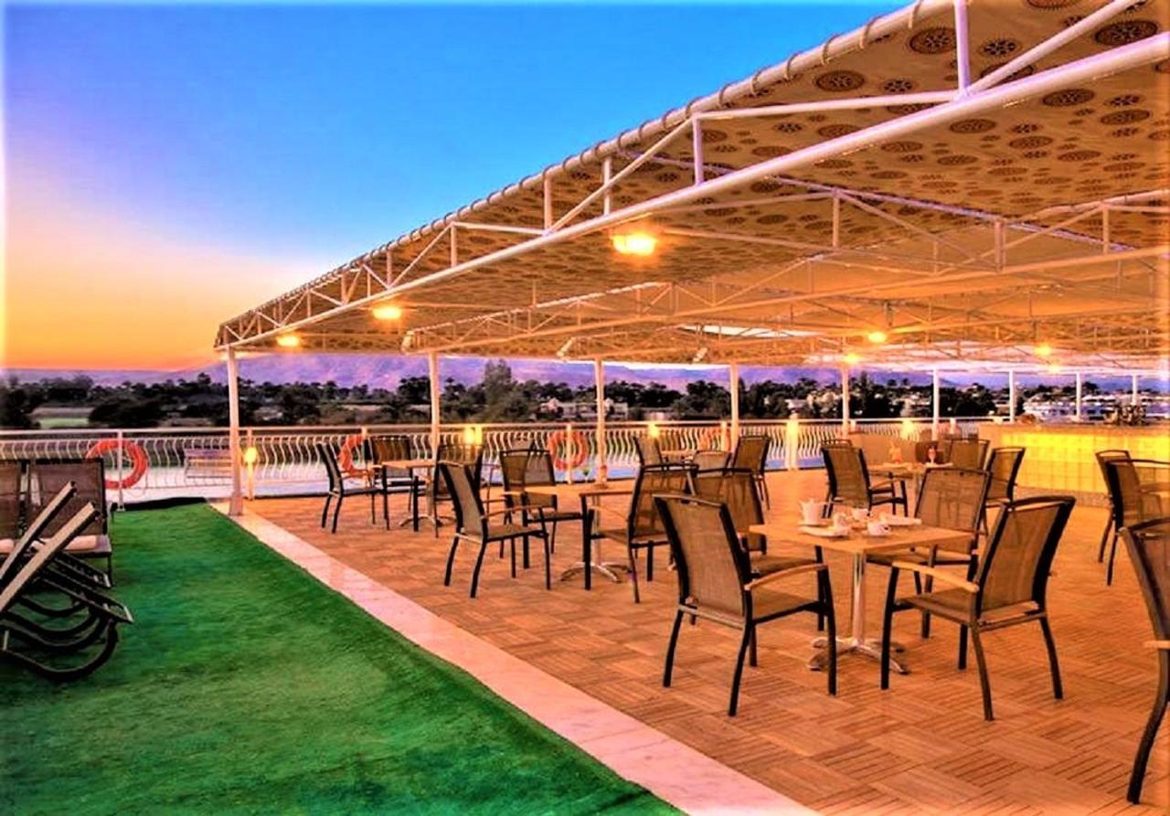 Steigenberger Legacy Nile Cruise - Every Monday 07 & 04 Nights From Luxor - Every Friday 03 Nights From Aswan エクステリア 写真